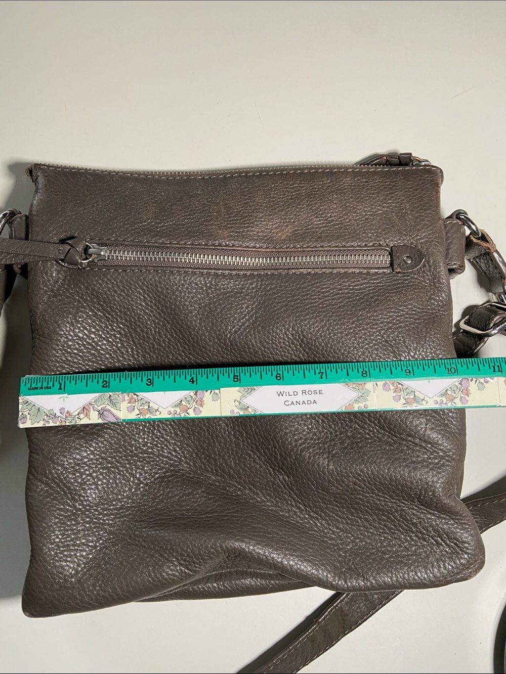 Vintage Pebble Leather Danier Leather Crossbody Bag - Picture 11 of 12